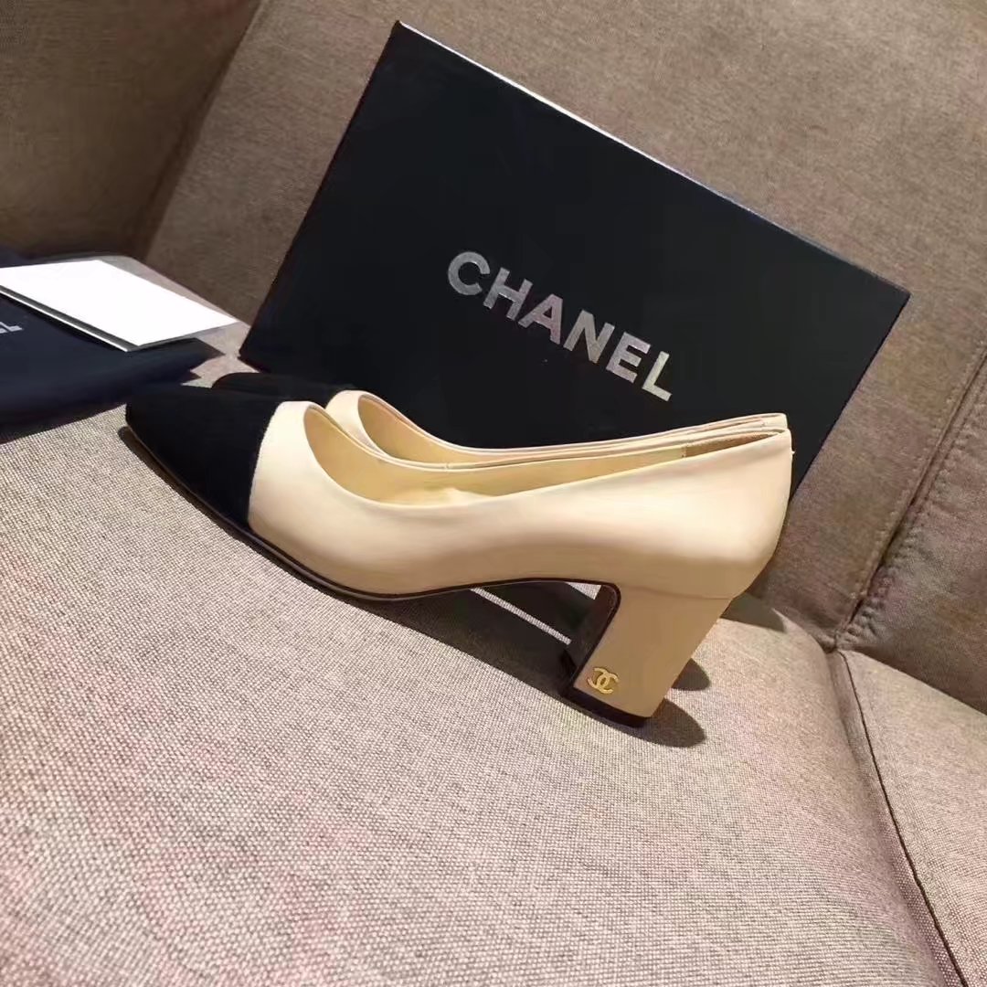 Chanel Pump Leather CH2146 Apricot Chanel Pump Leather CH2146 Apricot