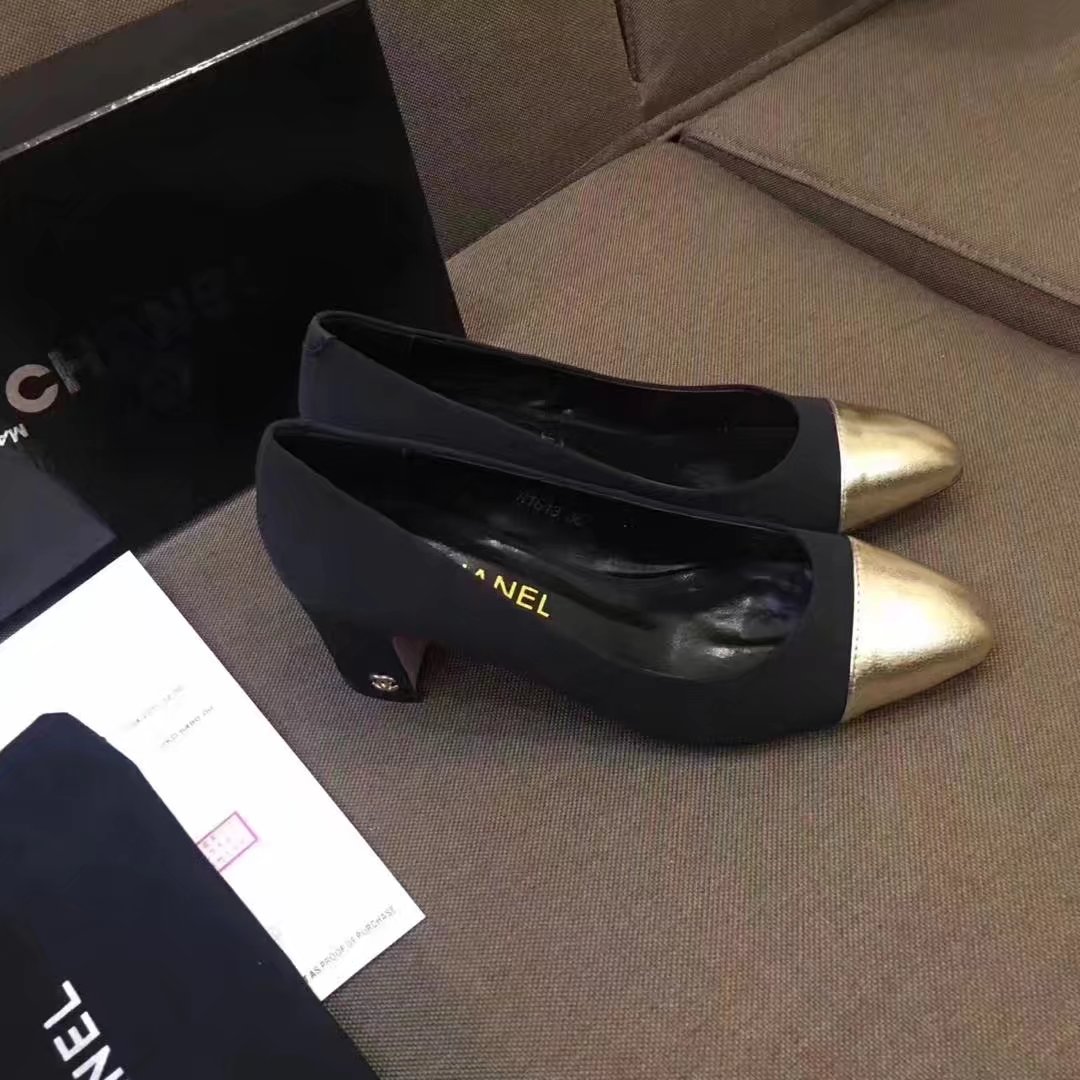 Chanel Pump Leather CH2146 Black&Gold Chanel Pump Leather CH2146 Black&Gold