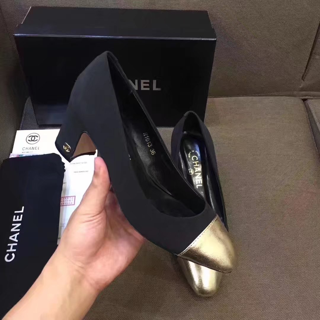 Chanel Pump Leather CH2146 Black&Gold Chanel Pump Leather CH2146 Black&Gold