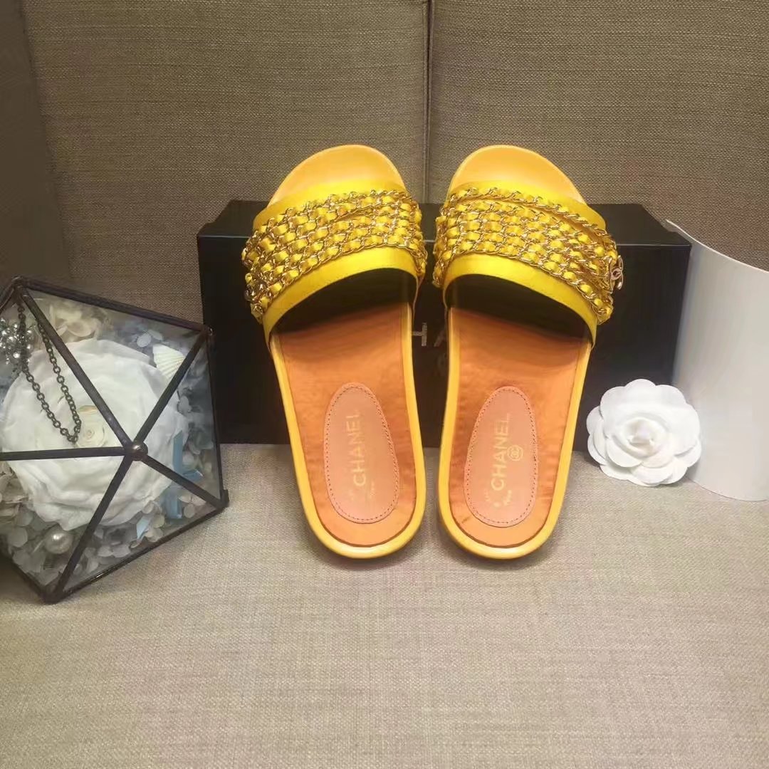 Chanel Slipper Leather CH2149 Yellow Chanel Slipper Leather CH2149 Yellow