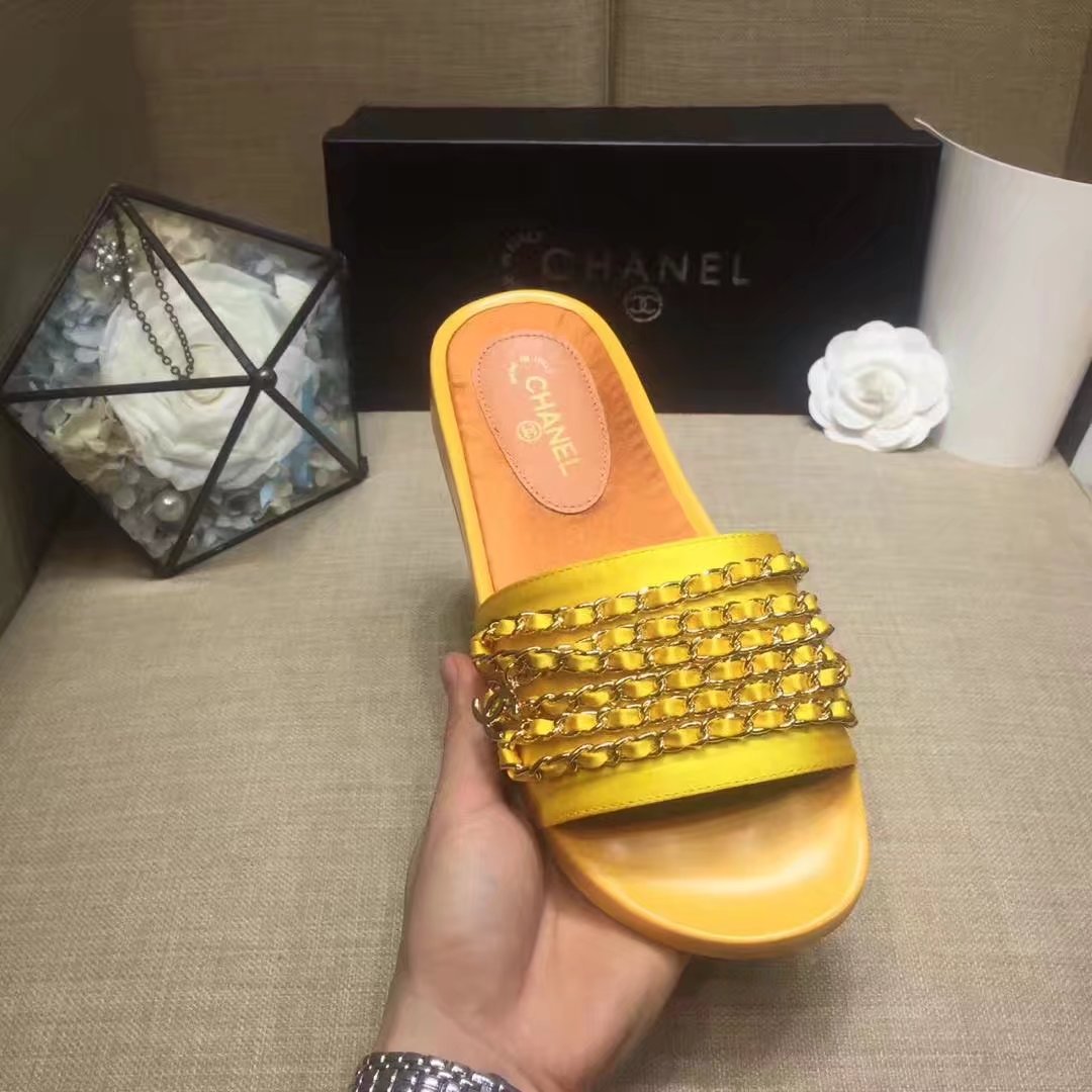 Chanel Slipper Leather CH2149 Yellow Chanel Slipper Leather CH2149 Yellow