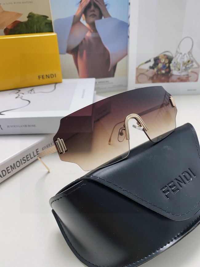 Fendi Sunglasses 821539-2
