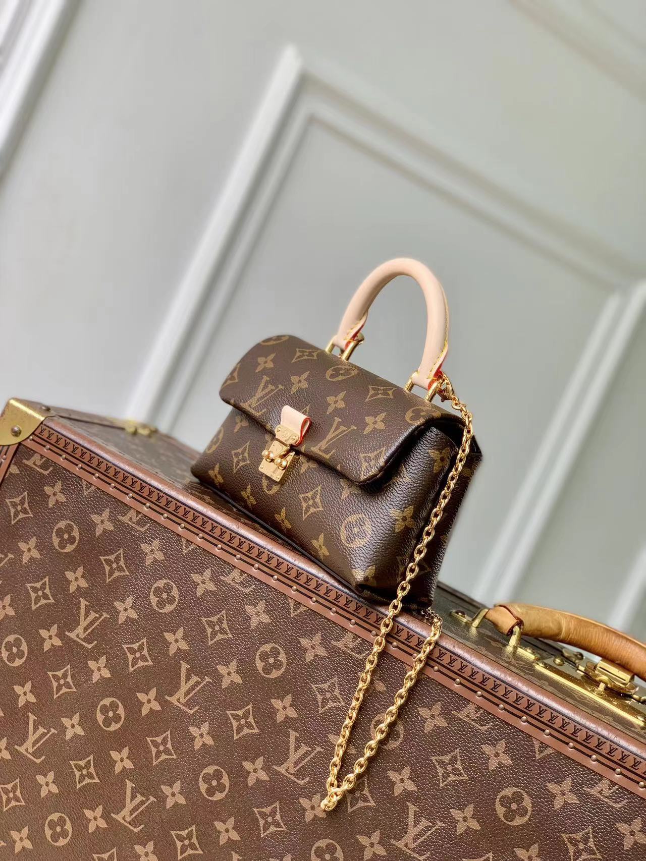 Louis Vuitton New Nano Madeleine M28426