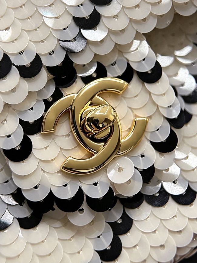 CHANEL SMALL FLAP BAG AS4561-5