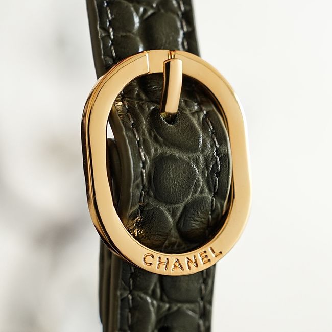 Chanel Crocodile Embossed Shoulder Bag 68012 green