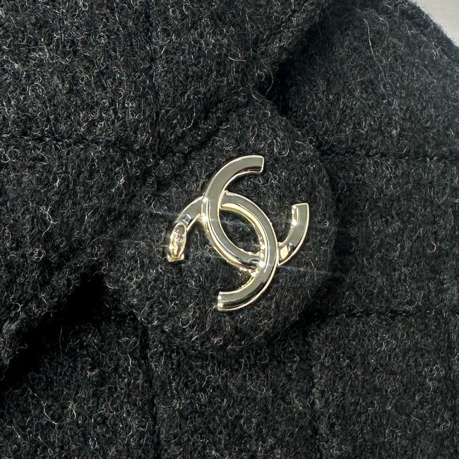 CHANEL 25 SMALL HANDBAG Felt AS5293 Dark Gray