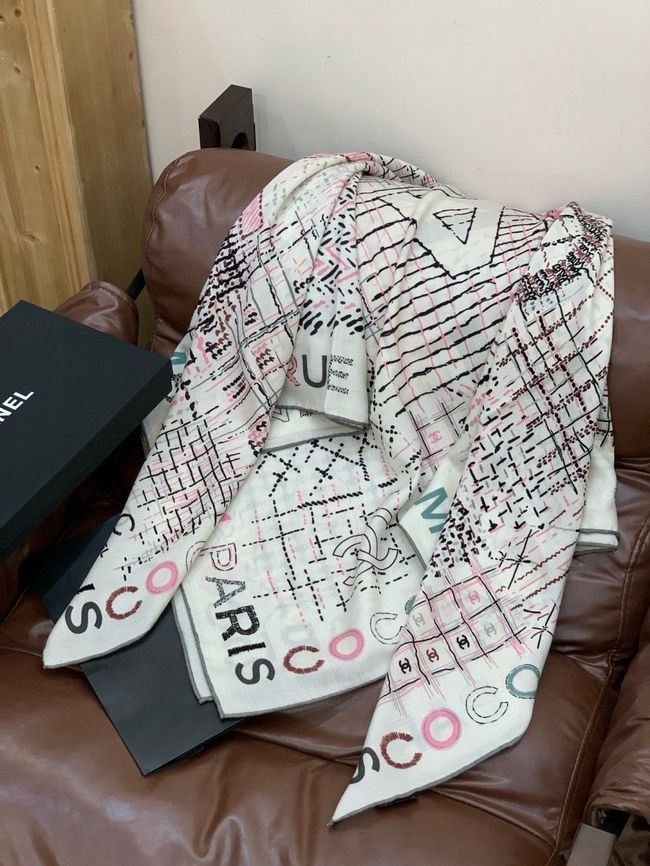 Chanel cashmere Shawl B25977-2