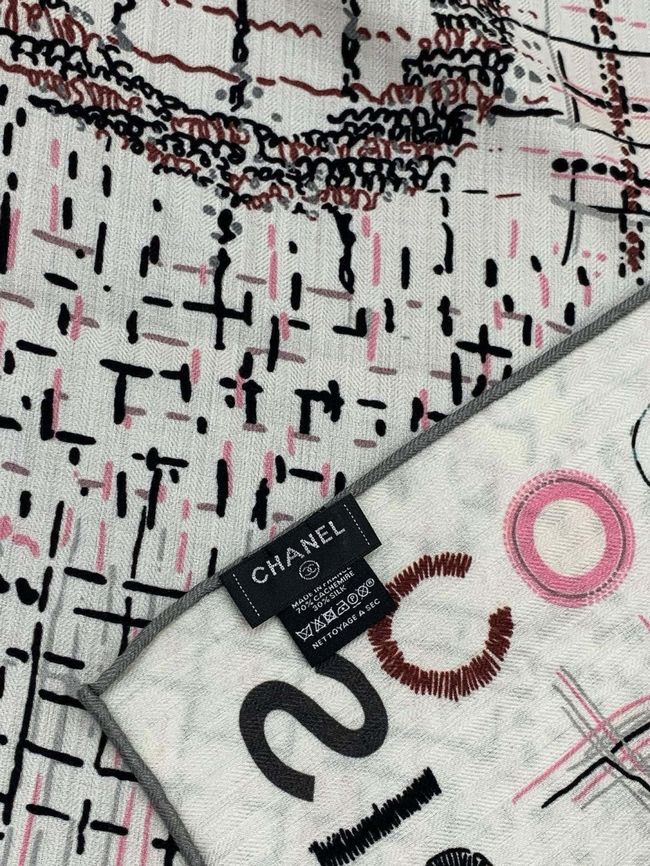 Chanel cashmere Shawl B25977-2