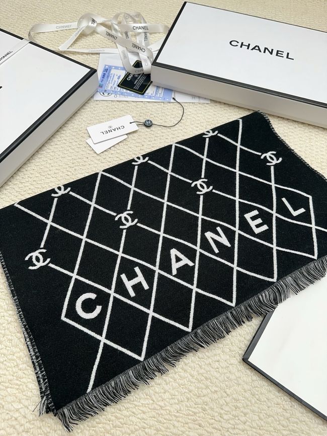 Chanel cashmere scarf B25978-1