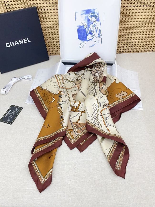 Chanel silk scarf B25984-1