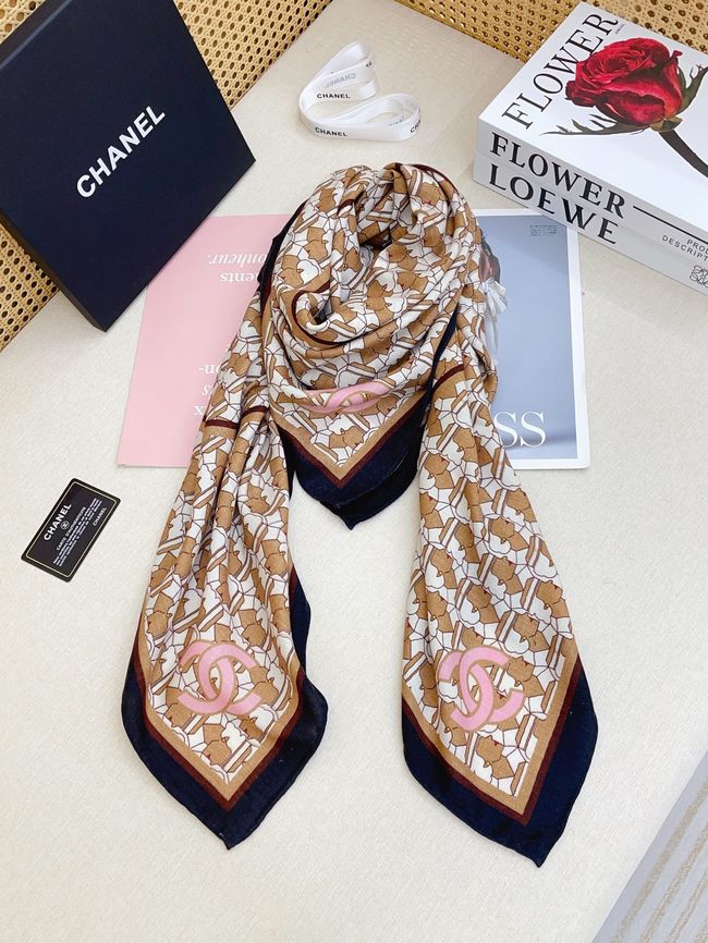 Chanel cashmere scarf B25985-2