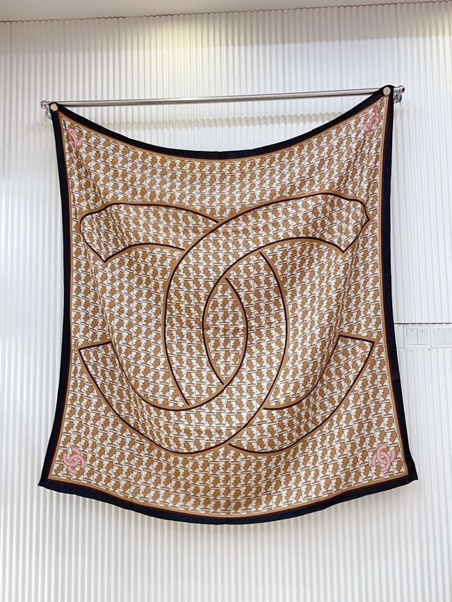 Chanel cashmere scarf B25985-2