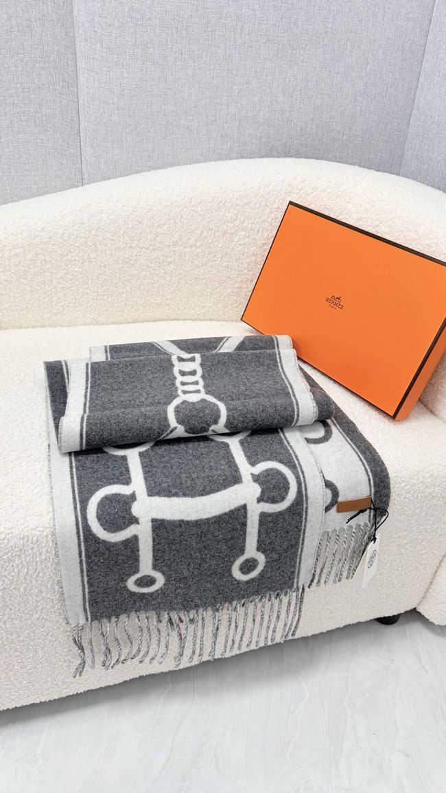 Hermes cashmere scarf H251526-5