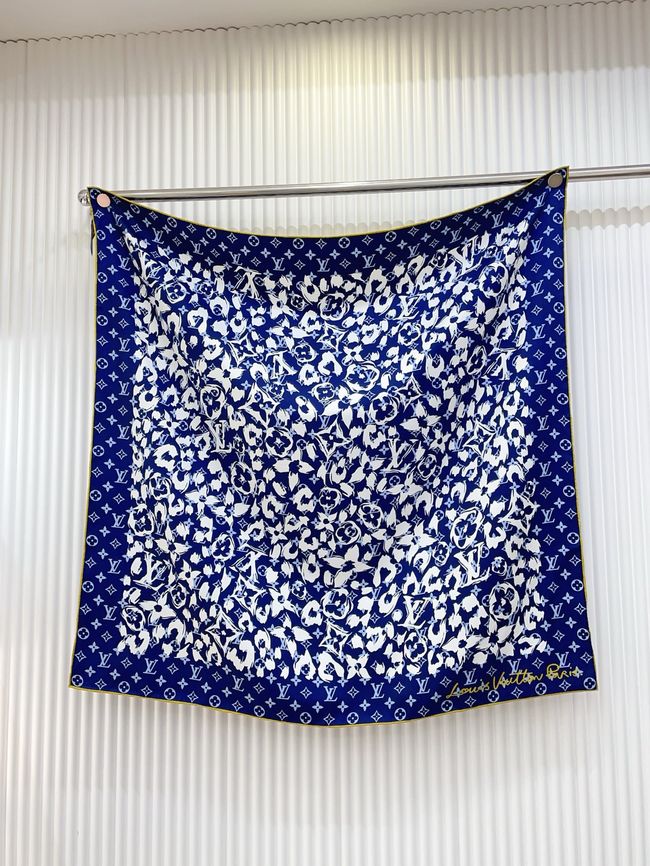 Louis Vuitton silk Square 90 M98341-1