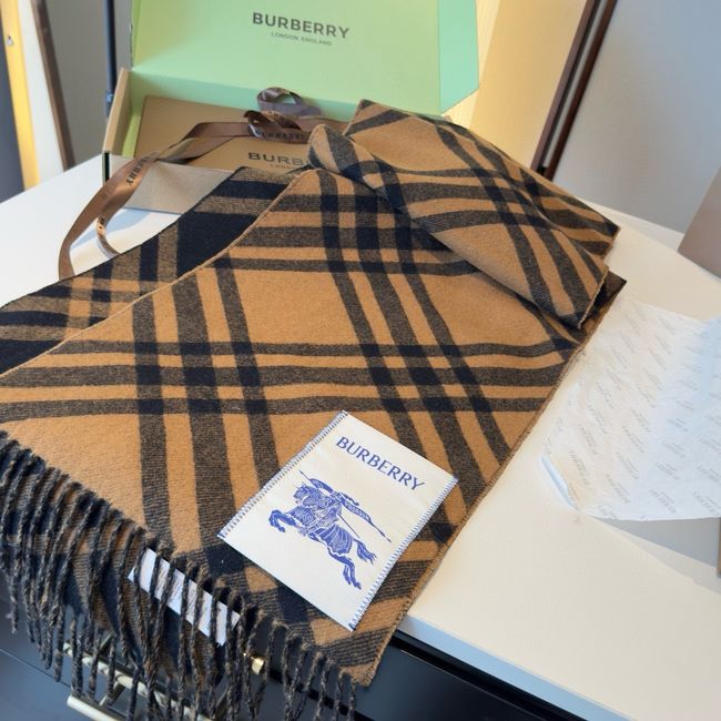 Burberry cashmere scarf BU0028-3