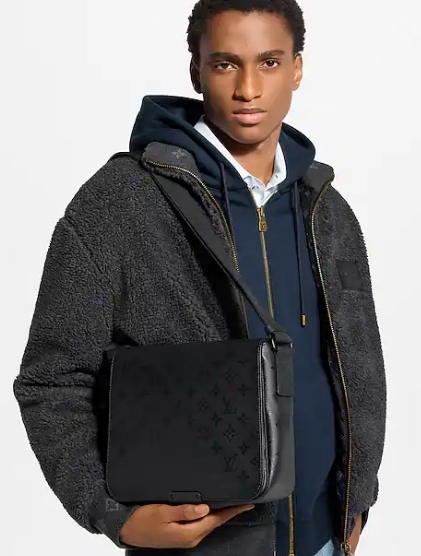 Louis Vuitton Bastille MM M2A192 black