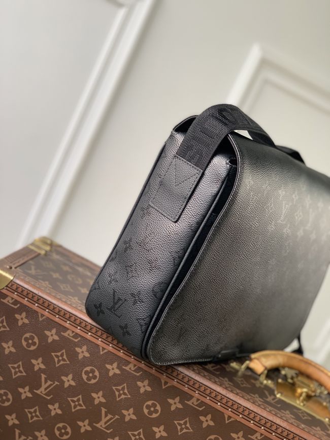Louis Vuitton Bastille MM M2A192 black