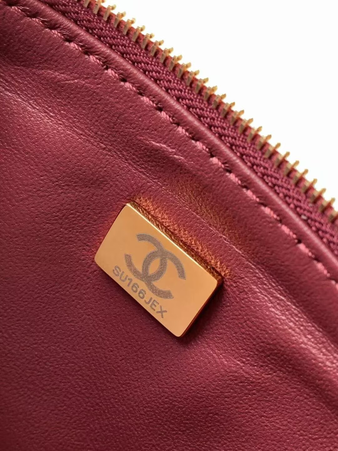 Chanel Maxi Flap Bag With Top Handle Crocodile Embossed Calfskin & Gold-Tone Metal Dark Gray As6309