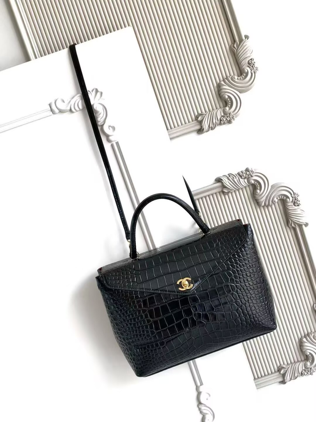 Chanel Maxi Flap Bag With Top Handle Crocodile Embossed Calfskin & Gold-Tone Metal Dark Gray As6309