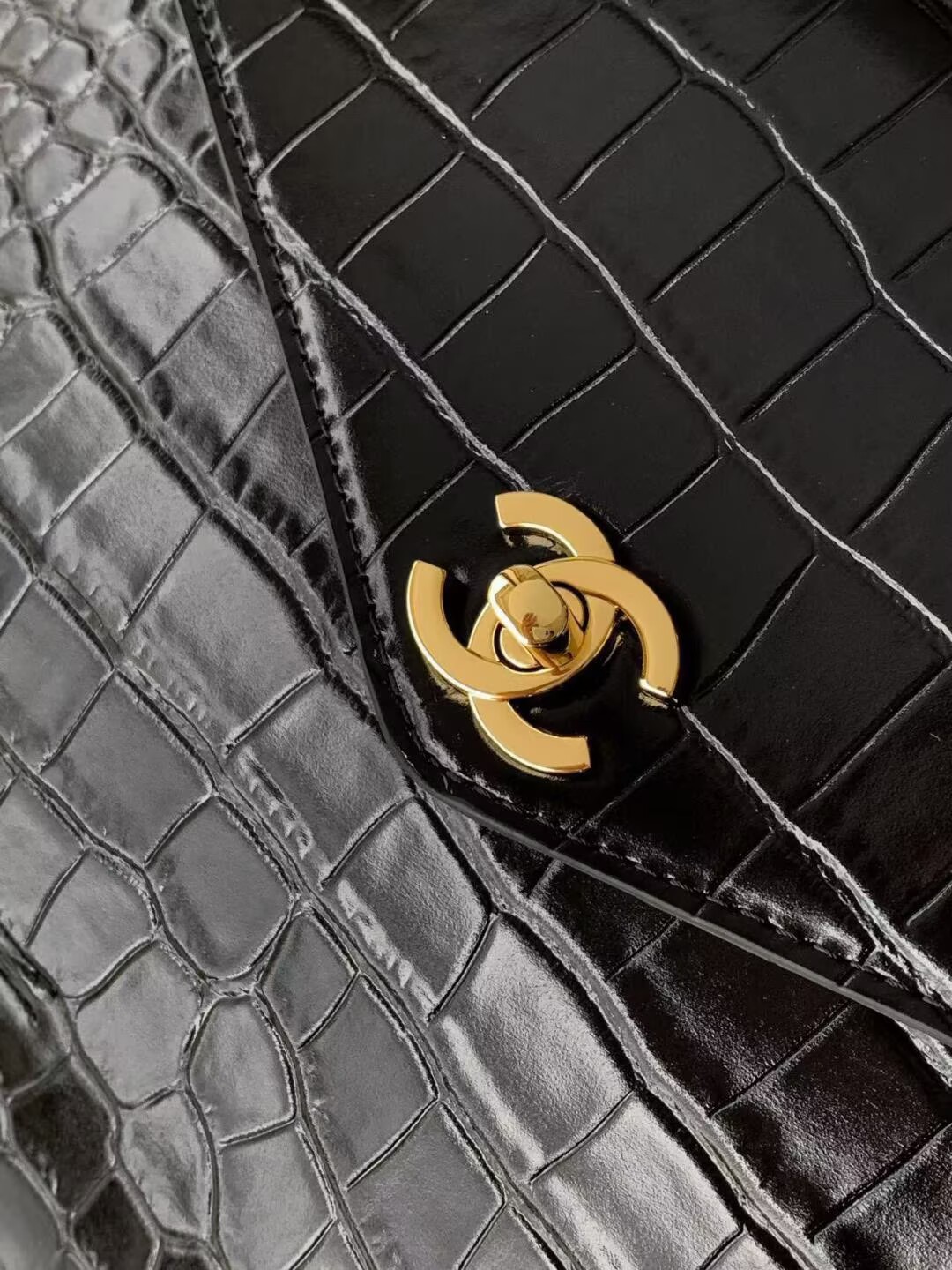 Chanel Maxi Flap Bag With Top Handle Crocodile Embossed Calfskin & Gold-Tone Metal Dark Gray As6309