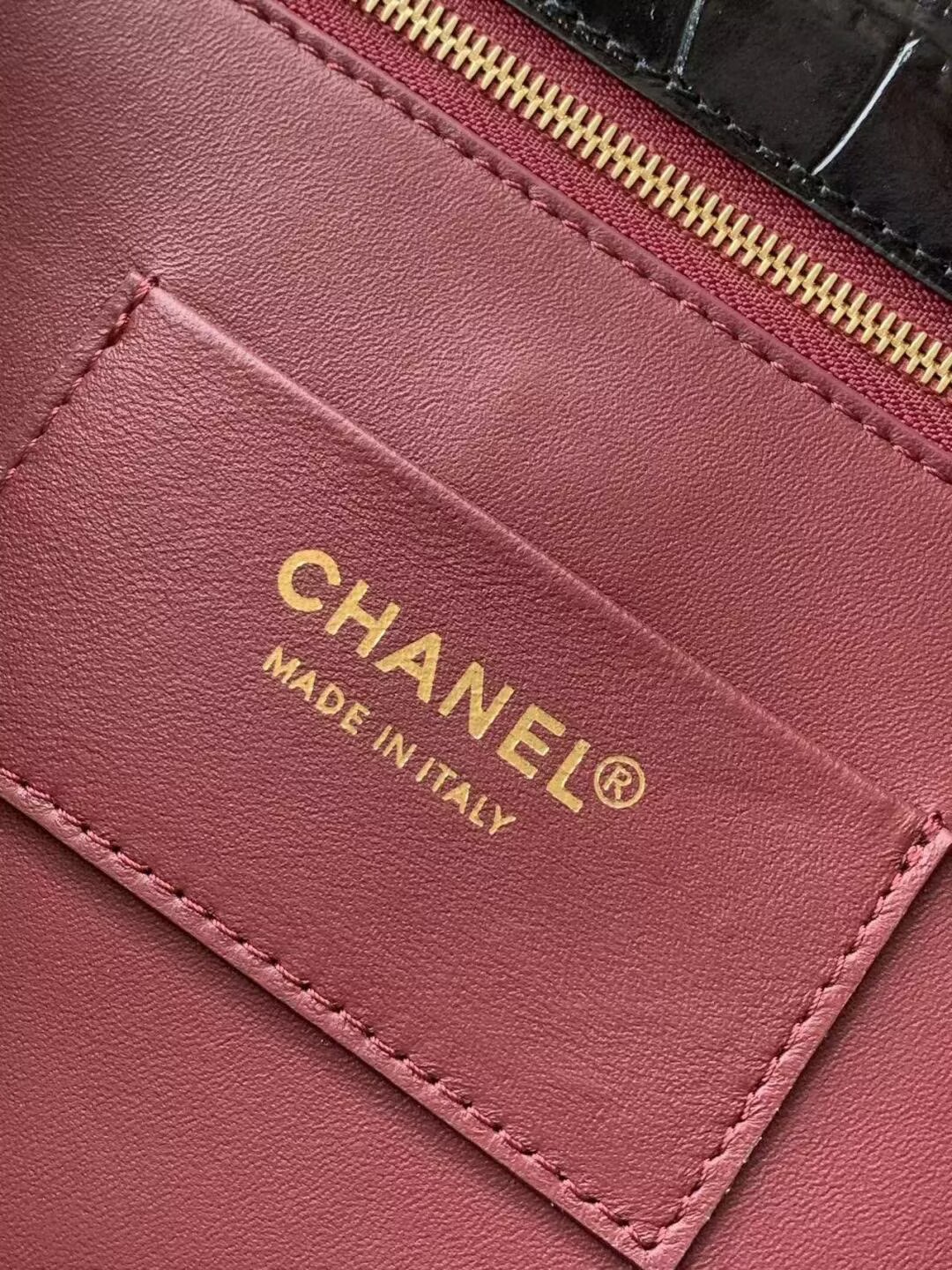 Chanel Maxi Flap Bag With Top Handle Crocodile Embossed Calfskin & Gold-Tone Metal Dark Gray As6309