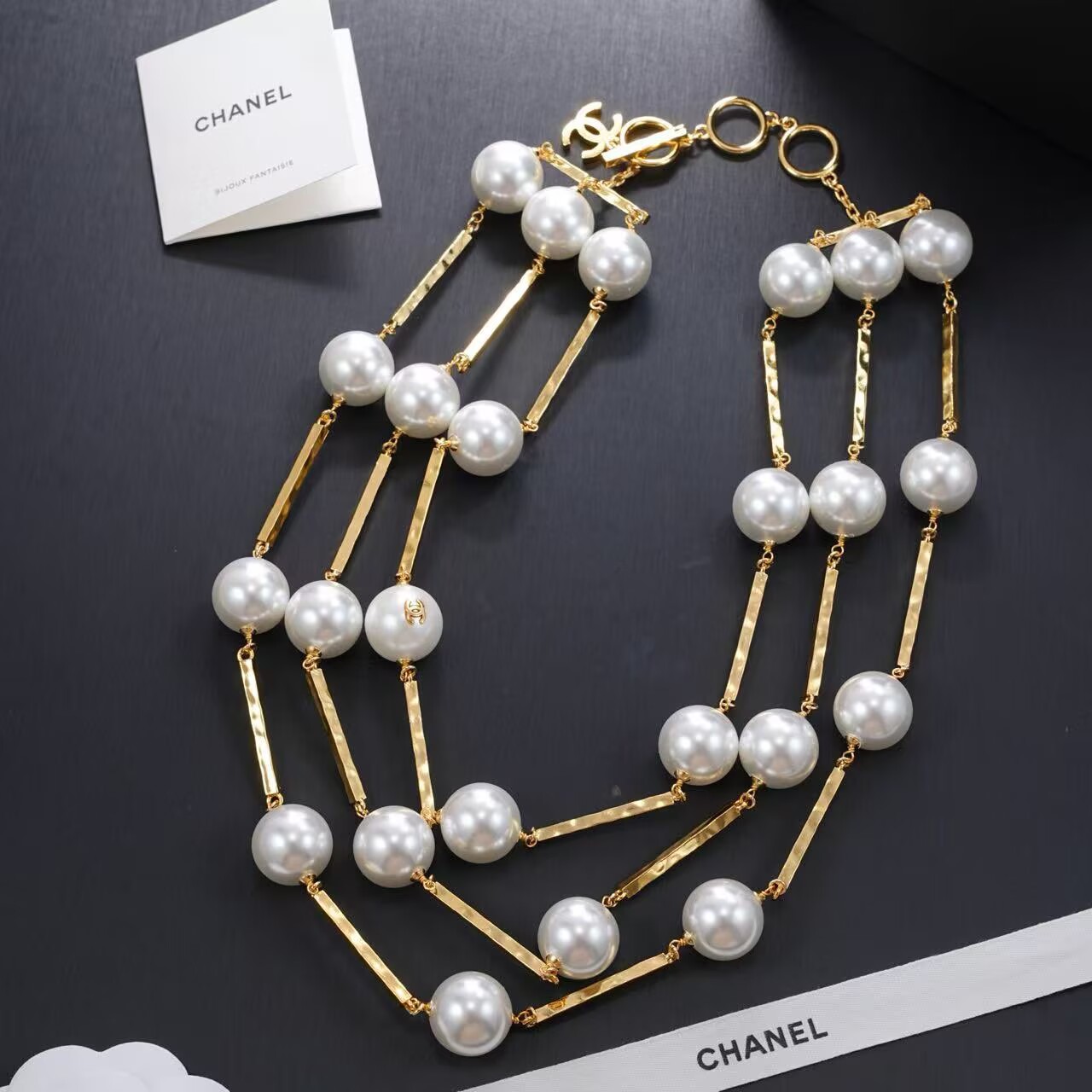 Chanel Pearl Necklace CN70313 Gold