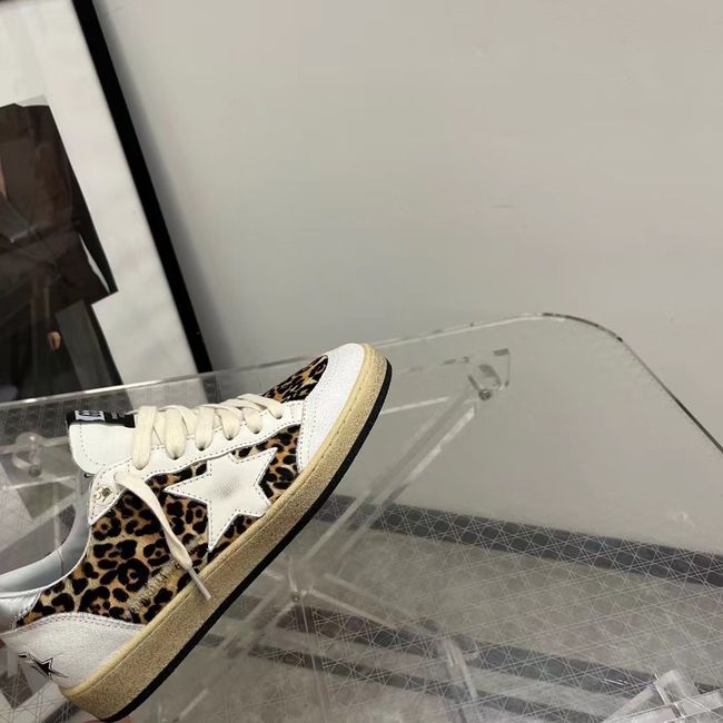 GOLDEN GOOSE DELUXE BRAND flats 65276-12