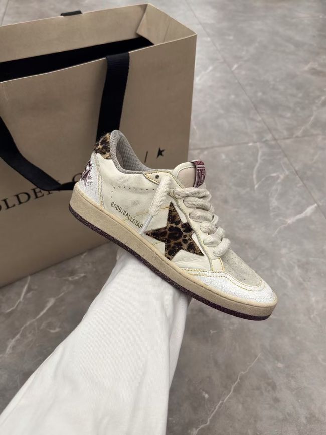 GOLDEN GOOSE DELUXE BRAND flats 65276-8