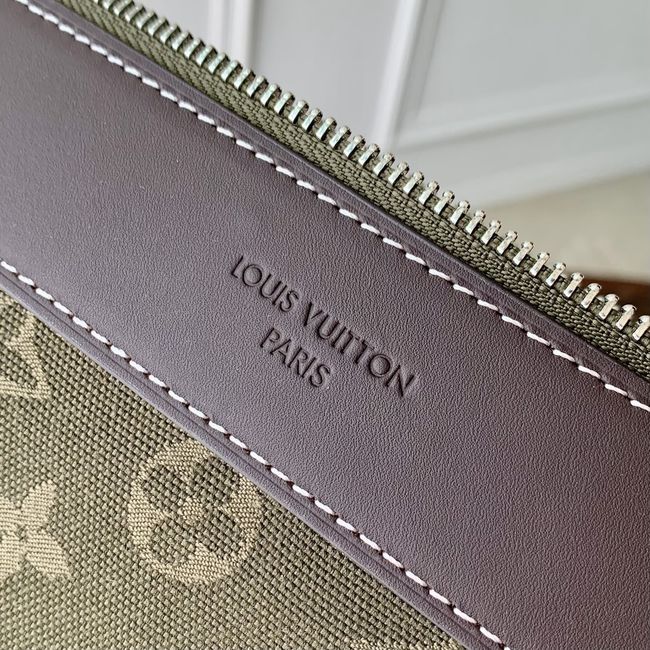 Louis Vuitton Pochette Voyage M2A165