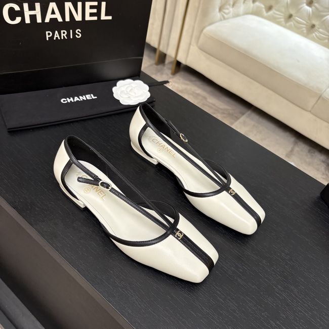 Chanel Mary Janes Patent Calfskin G47613-2