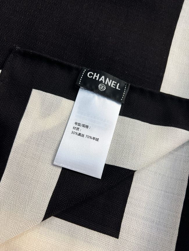 Chanel Wool and Silk Shawl AAC494-2
