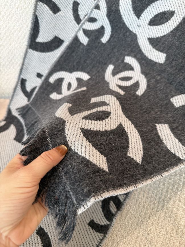 Chanel Cashmere Scarf AAC079-1