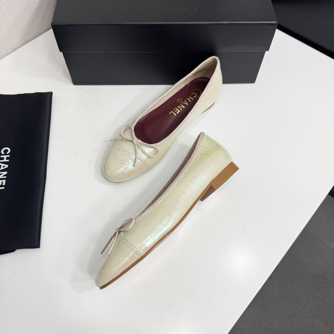 Chanel Ballet flats B26484-4
