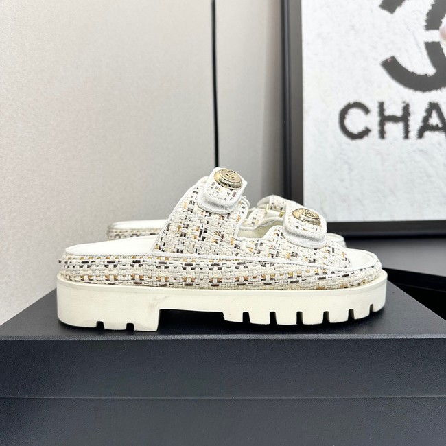 Chanel WOMENS SANDAL 55817-4