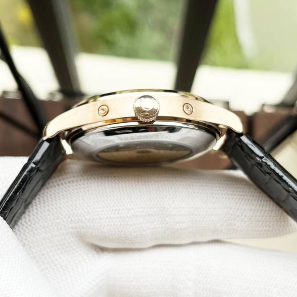 Omega Watch OMW00837-1