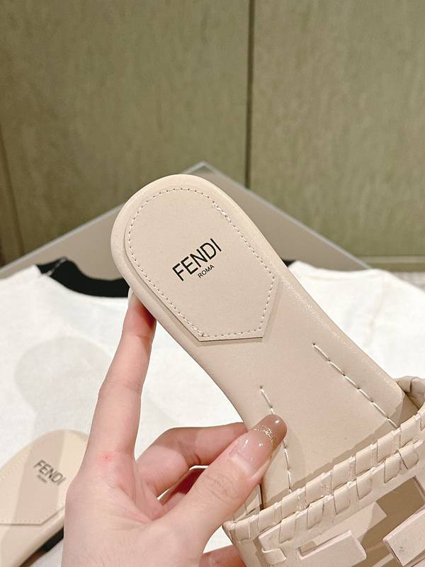 Fendi Shoes FDS00134
