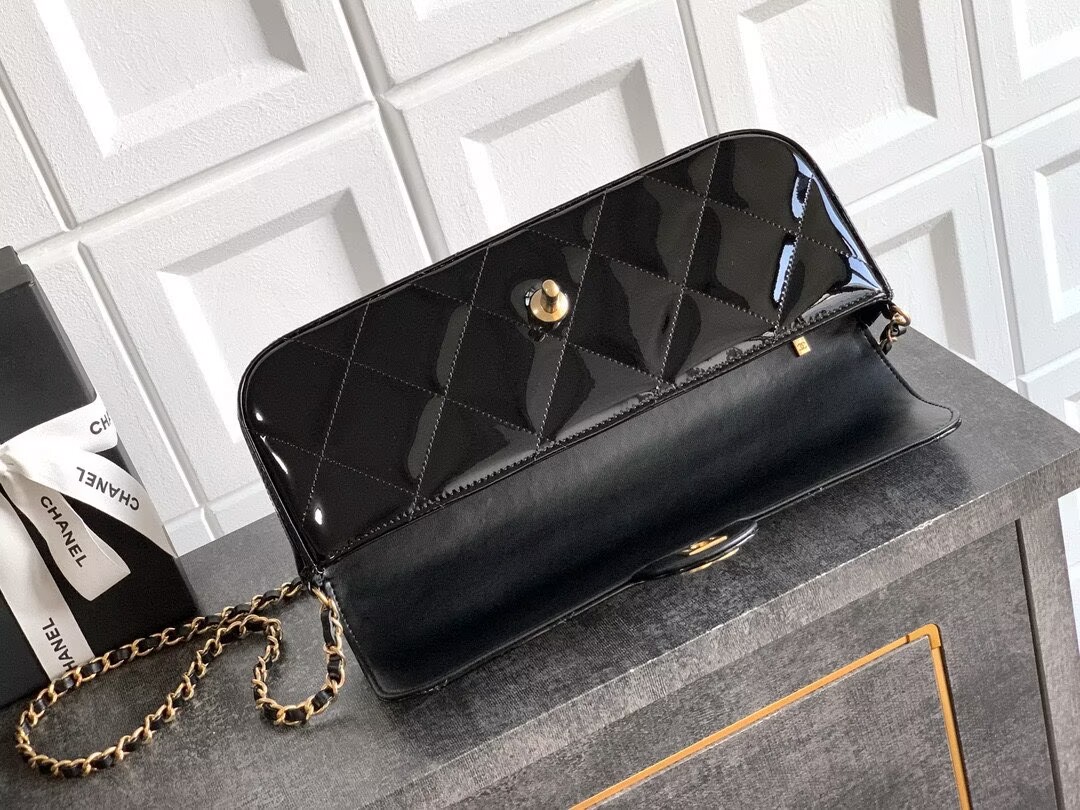 Chanel 25K Original Patent Leather Top Handle Bag A6321 Black
