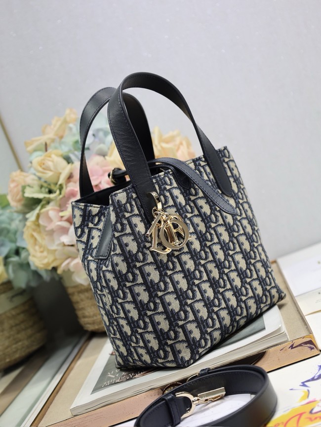 Small Dior Toujours Vertical Tote Bag Macrocannage Oblique Jacquard M2835P blue
