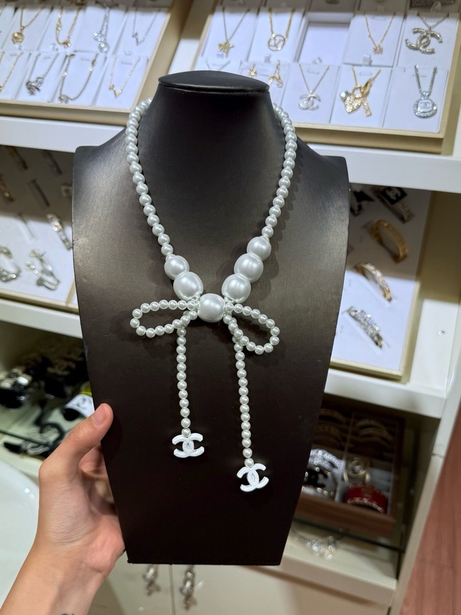 Chanel necklace CE81689