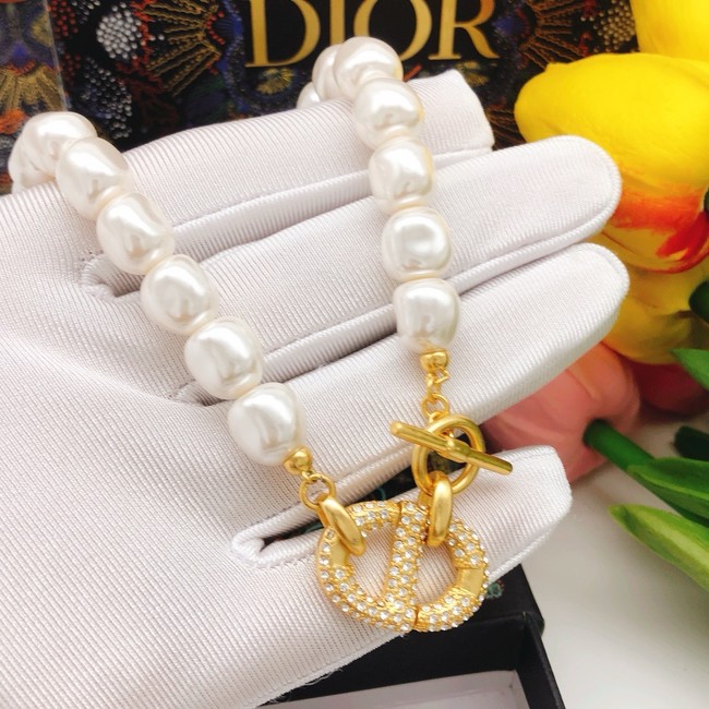 Dior necklace CE81832
