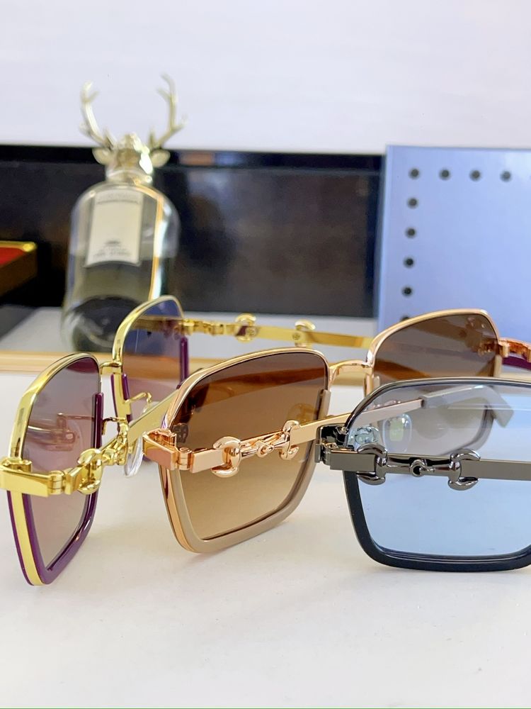 Gucci Sunglasses GUS00013-1
